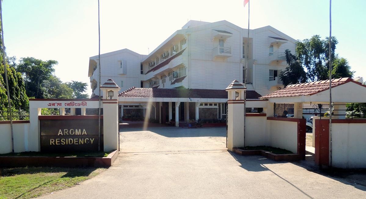 Готель Aroma Residency Tinsukia Екстер'єр фото